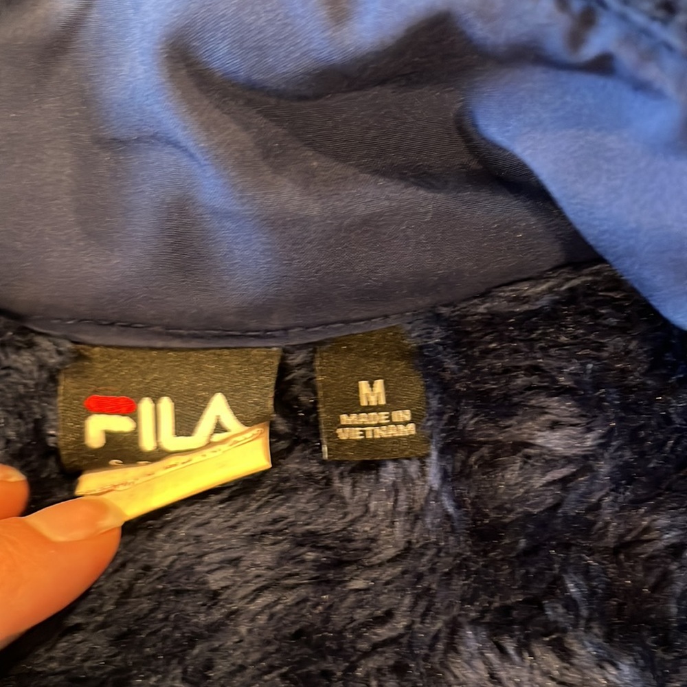 Women’s Fila Sport Dark Blue Fleece Jacket. Size Medium. EUC. Super soft! - Picture 3 of 4